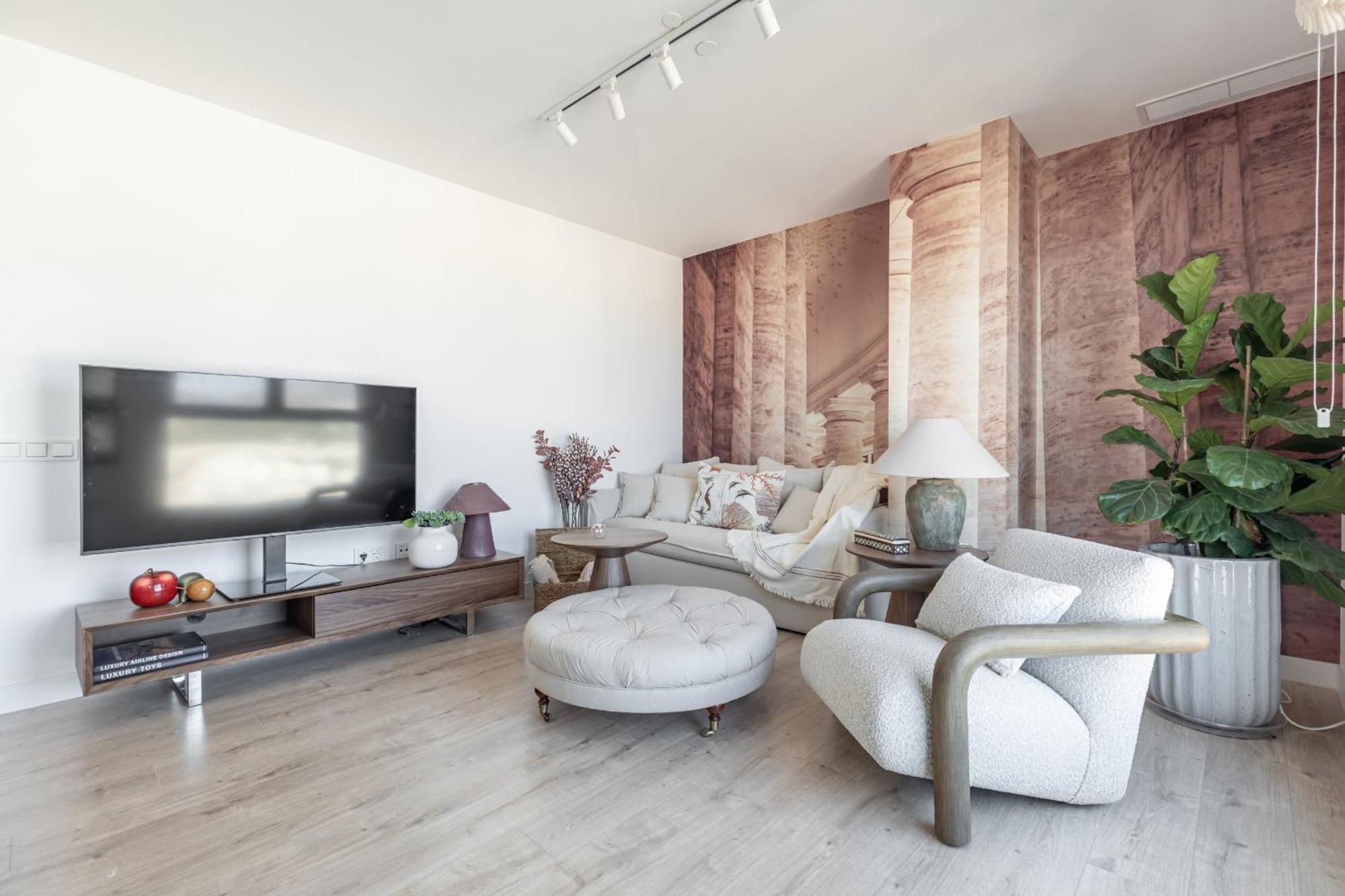 Skyline 9 Pool & Parking Free Apartment Malaga